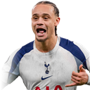 Xavi Simons